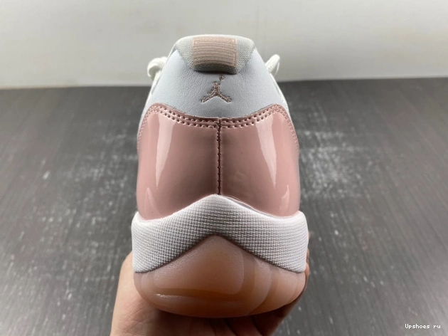  AH7860-160 WMNS Air “Legend 11 Pink” Low Jordan 1228